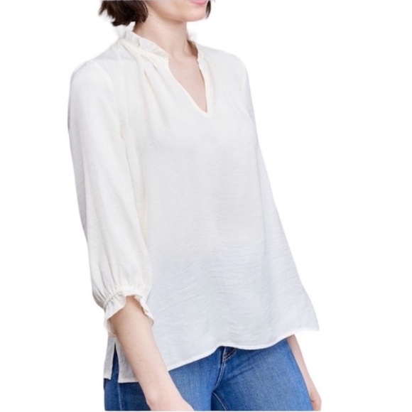 Split Neck, Ruffle Trim, Blouse, in an Ivory cream color NWT Women’s Size Large - Picture 3 of 9